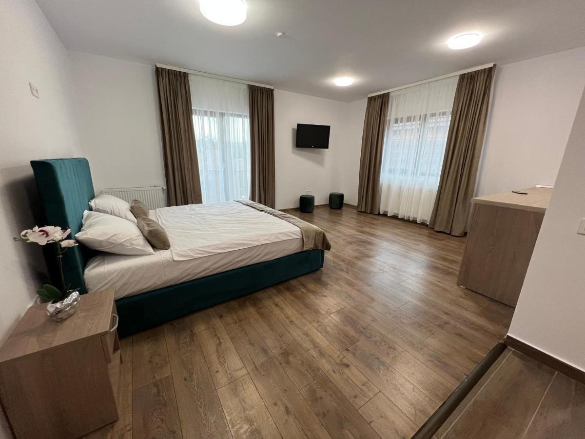 Aparthotel Plevnei 3 Cluj-Napoca Exteriör bild